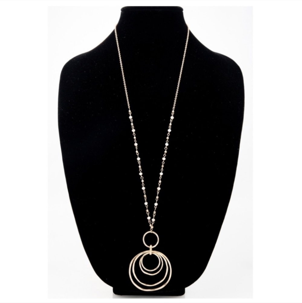Ivory Bead Gold Tone Necklace